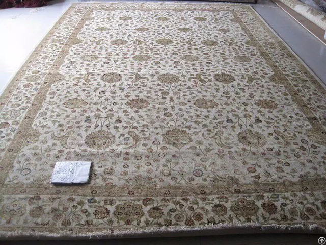 Hand Knotted Wool Carpet Persian Rug