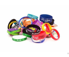 Custom Silicone Wristbands Wholesale