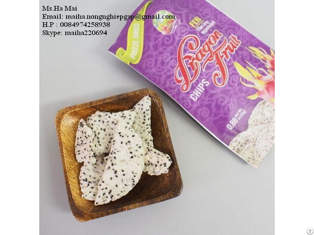 Freeze Dried Dragon Fruit Chips Dry Pitaya From Vietnam Sugar Free High Quality For Vegeterian