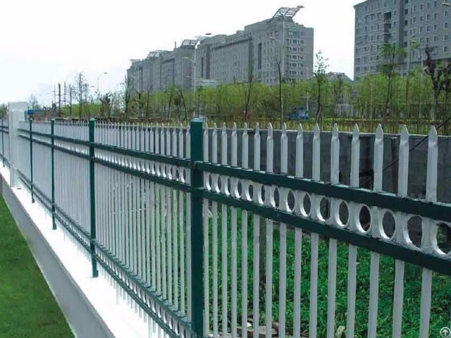 Secure Hot Dipped Galvanized Steel Fence