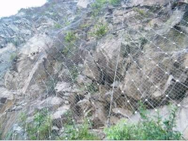 Active Rockfall Barrier System