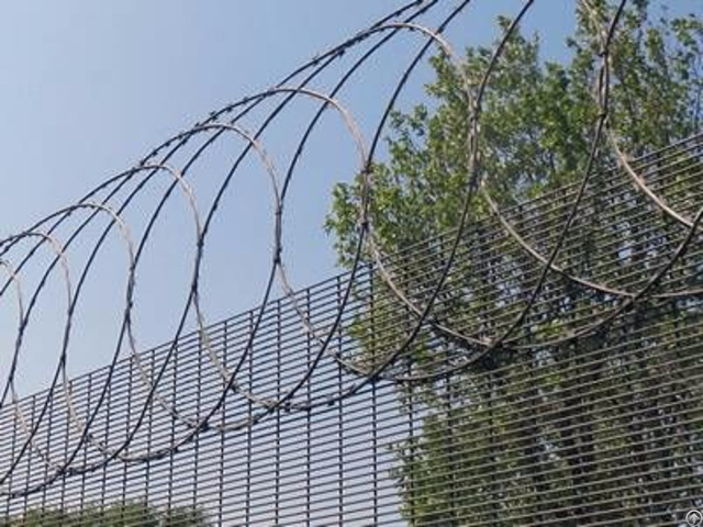 Flat Razor Wire