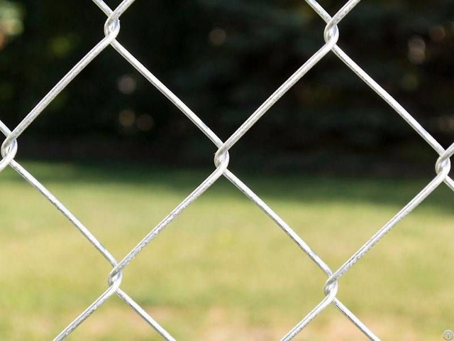 The Most Durable Barrier Option Stainless Steel Chain Link Fence