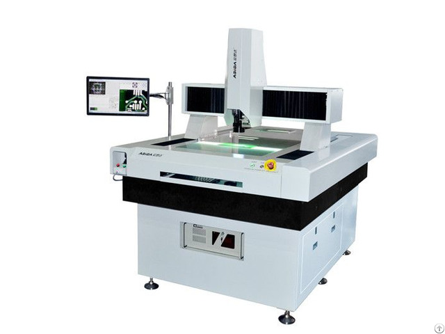 Coordinate Measuring Machine