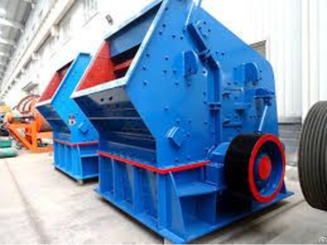 Large Capacity Good Quality Stone Impact Crusher