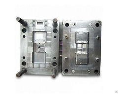 Switch Plastic Injection Mold Making