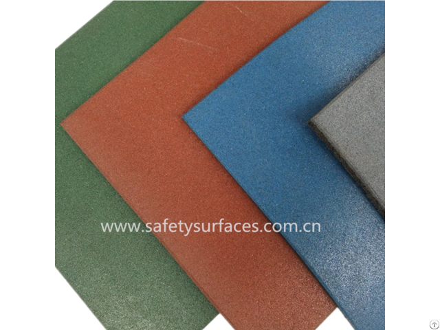 Best Quality And Anti Slip Outdoor Safety Kindergarten Kids Play Rubber Tile