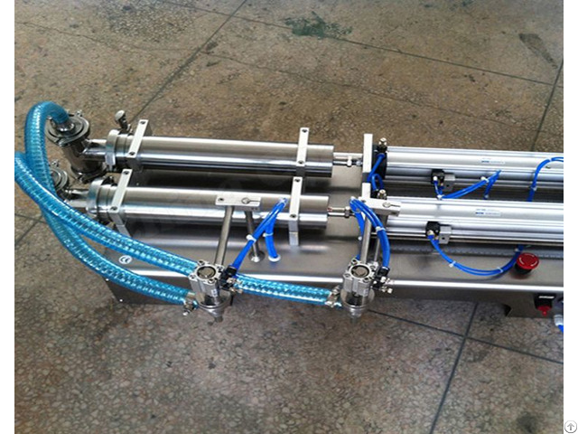 Double Heads Piston Liquid Filling Machine