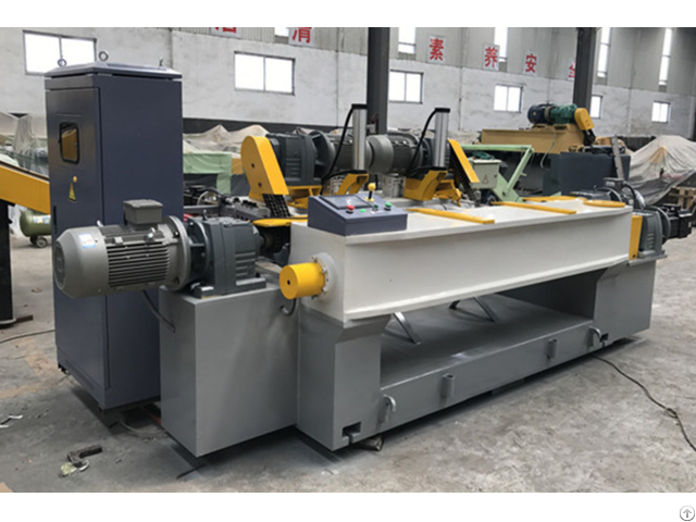 Spindleless Peeling Machine For Plywood Veneer