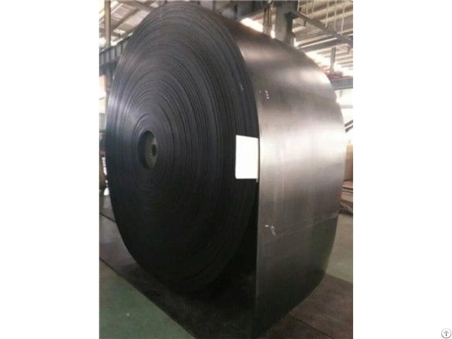 Product 180 Degree Heat Resistant Rubber Nylon Fabric Conveyor Belt For Cement Plant