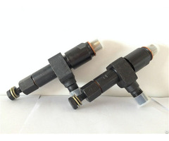 Single Cylinder Changchai Changfa Jiangdong Diesel Engine R175 Fuel Injector