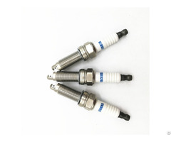 Replacement Iridium Spark Plugs Vxuh20i For Swift