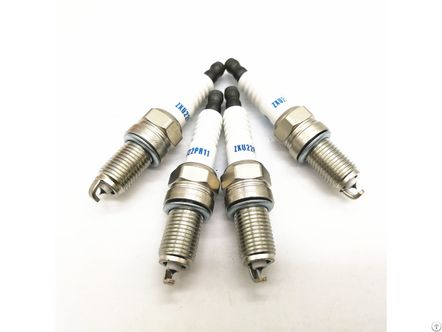 Zxu22pr11 Spark Plug For Vois Passo Sette Bb Rush 90048 51188