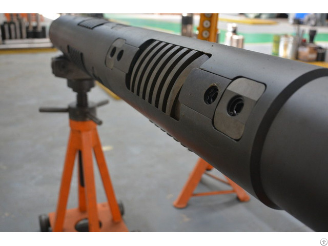 Hydraulic Casing Scraper