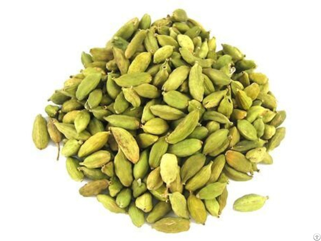 Nuts Seeds Cardamome