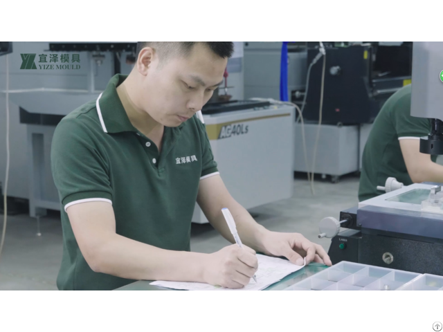 Yize Adopts Advanced Precision Mold Parts Processing Technology