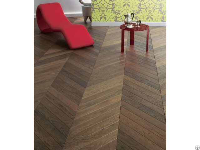 Oak Chevron Engineered Ab Grade