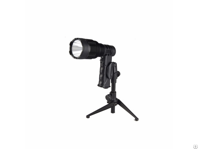 Rescue Equipment Outdoor Long Range Led Flashlight