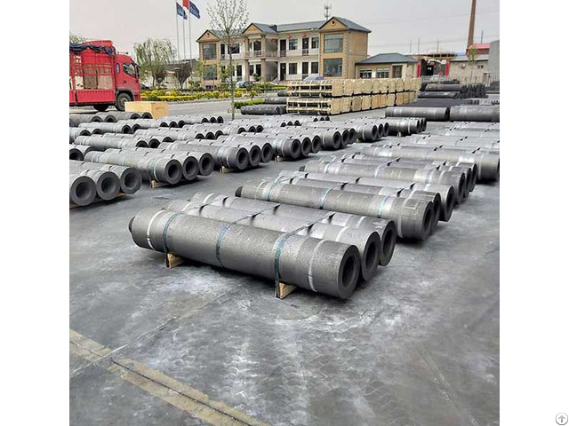High Mechanical Strength Graphite Electrode
