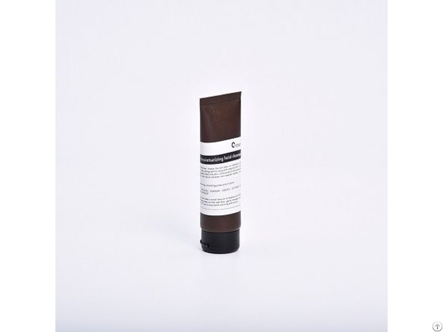 Oat Smoothing And Moisturizing Facial Cleanser