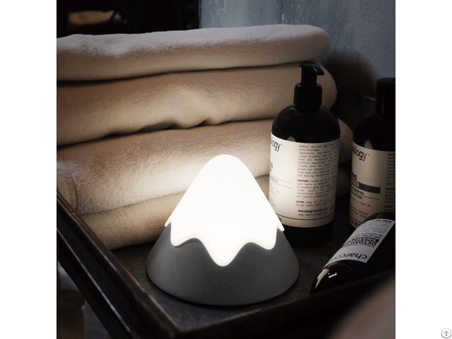 Snow Mountain Lamp