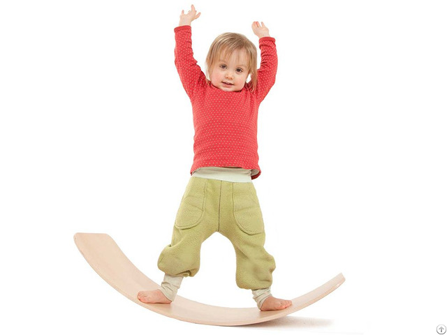 Kid Yoga Wood Wobble Balance Curvy Board