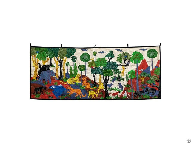 Natural Craft Gitagged Pipli Applique Wildlife Wall Hanging