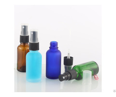 European Fashionable Design 10ml Green Essential Oil Glass Bottles With Sprayer Pump