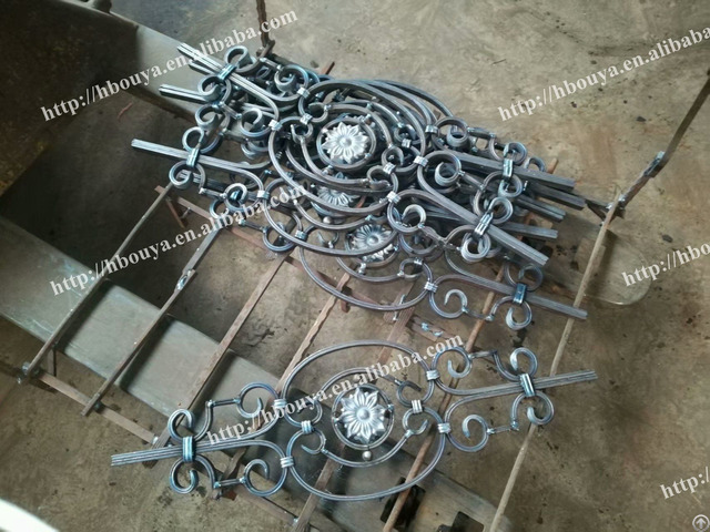 New Beautiful Wrought Iron Metal Stair Baluster
