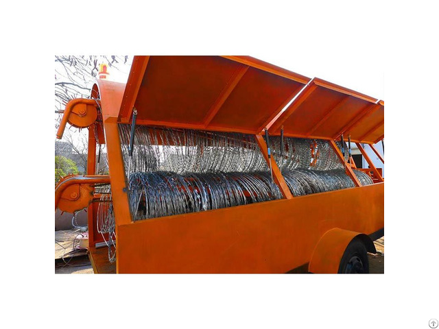 Razor Wire Trailer