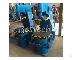 Jolt Squeeze Sand Molding Machine For Cookware