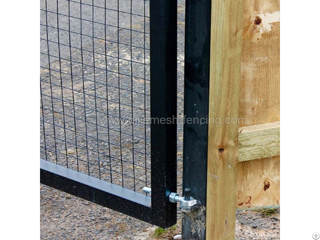 Welded Mesh Fencing System