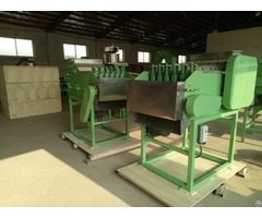 Cashew Cracking Machine