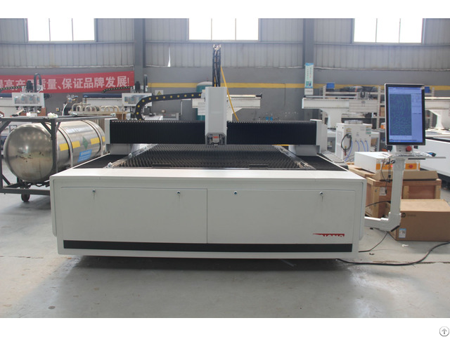 Sequoyatec 1500w Fiber Laser Machine For Metal Cutting