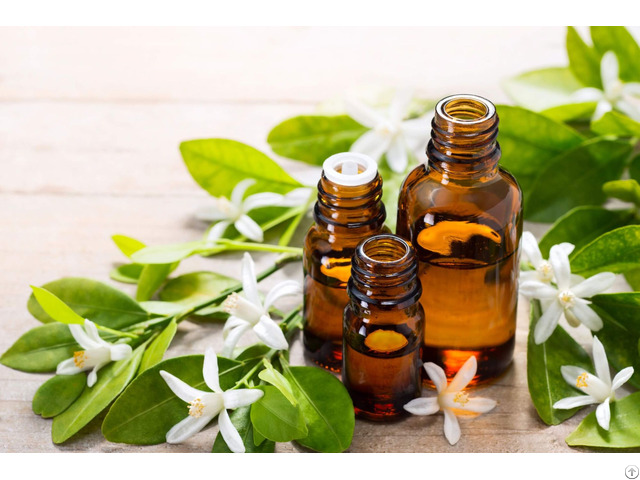 Bulk Moroccan Neroli Essential Oil