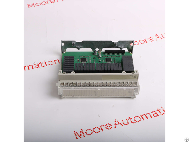 Schneider 140cpu11303