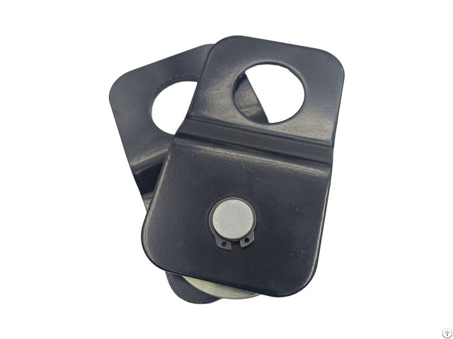 Off Road Wheel Winch 4 Tons Of Pulley Off Road Wheel Winch 4 Tons Of Pulley