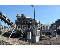 Mobile Mining Crushing Plant Wheel Moving Cone Crusher Machinery