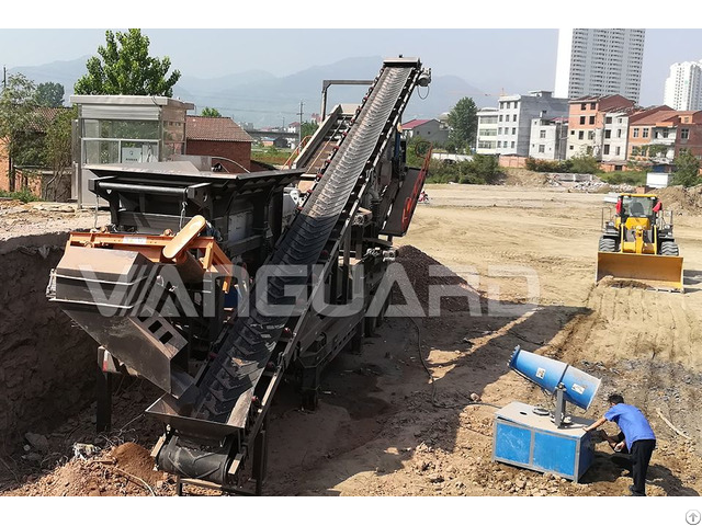 High Efficiency Stone Crusher Machine Mobile Impact Concrete Crushing Plant