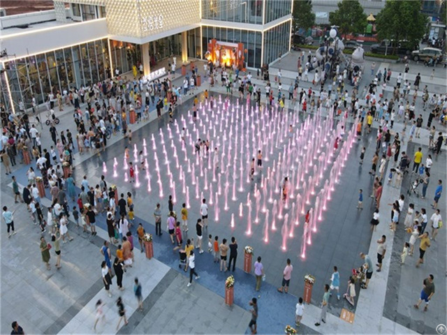 Interactive Dry Deck Fountains