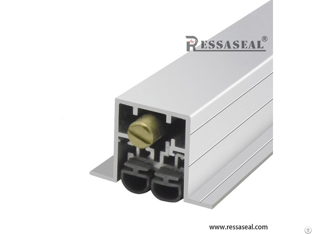 Ressa Rmd Ll9 Mortised Automatic Door Sweep