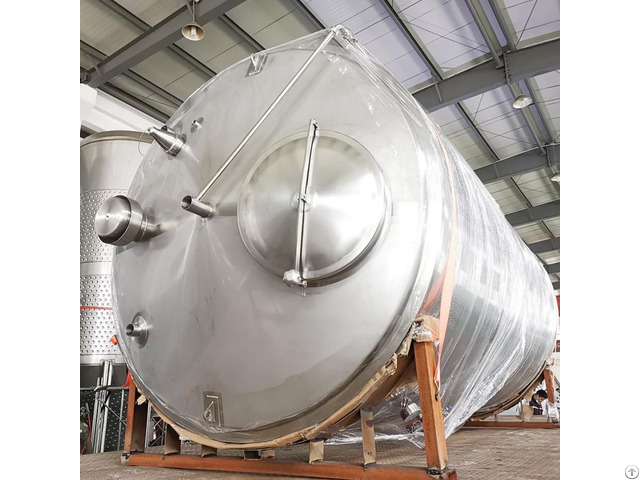 Stainless Steel Brewing Tanks
