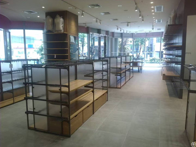 Customized Store Shelving