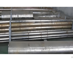 Comparison Of Skt4 Steel Round Bar And 1 2714 Mold Materials