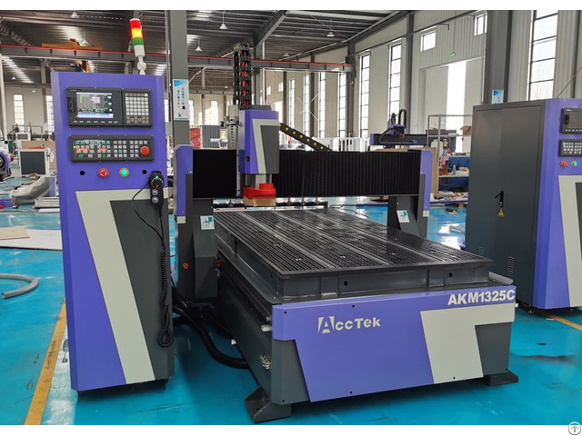 Hot Selling Atc Cnc Router Akm1325c