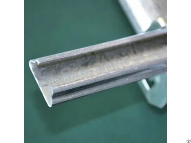 Best Galvanized Greenhouse Wiggle Wire Lock Channel Supplier