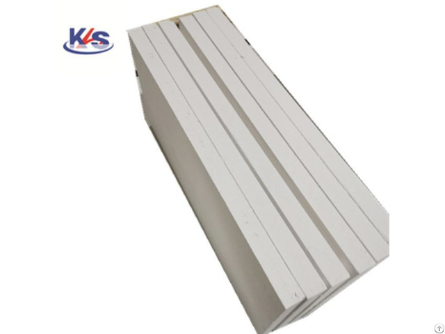 The Chinese Factory Supplies 250kg M³ High Temperature Calcium Silicate Board