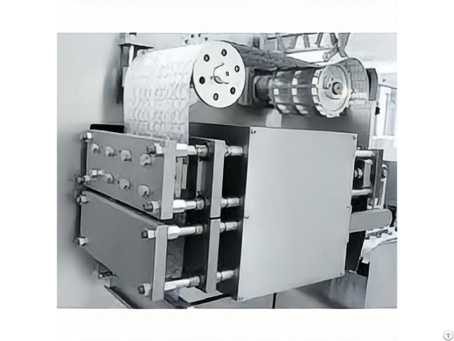 Highspeed Aluminum Plastic Roll Type Packaging Machine