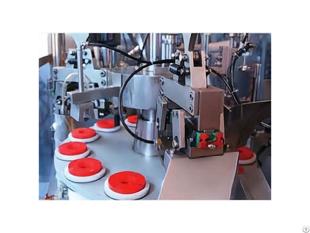 Filling And Sealing Machine Filling And Sealing Machine