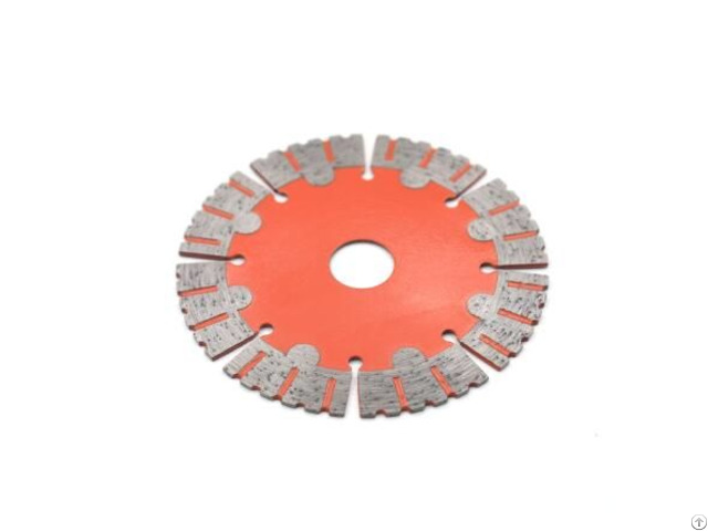 Hot Pressed Diamond Turbo Cutting Blade With Protective Teeth Hot Pressed Diamond Turbo Cutting Blade With Protective Teeth